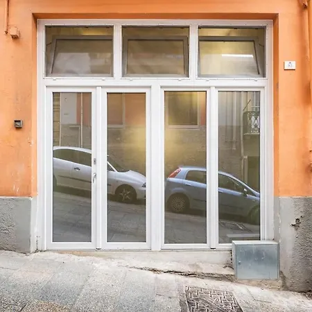 Al Centro Di *